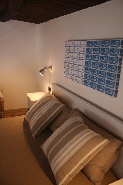 Apartment 25 Νάπολη Δωμάτιο φωτογραφία